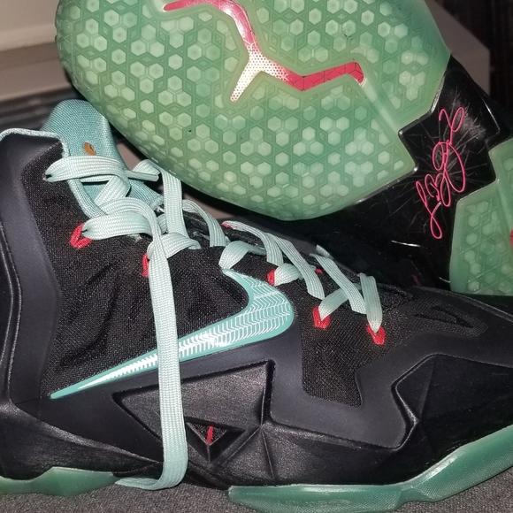 Lebron 11 Mint Edition - Picture 3 of 3